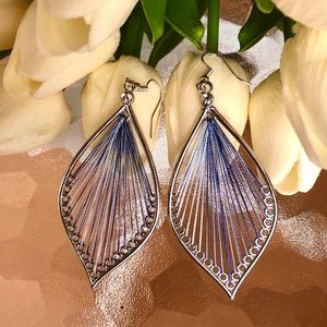 Leaf Metal Thread dangle earrings